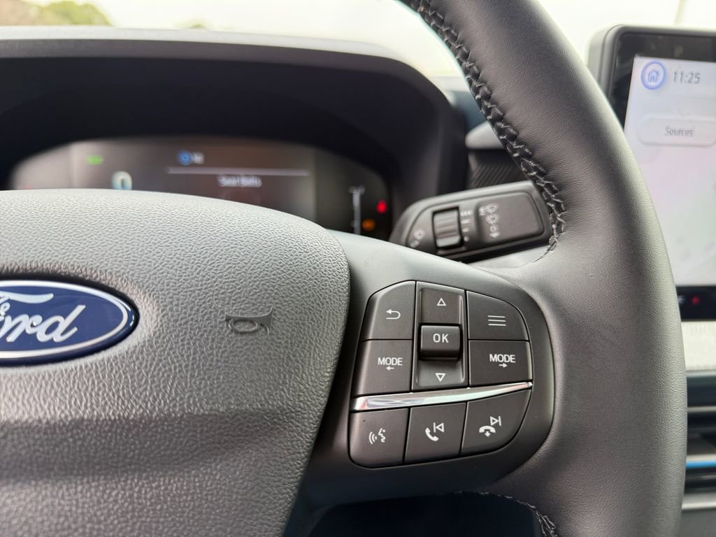 New 2026 Ford Maverick XLT w/ XLT Luxury Package image 16