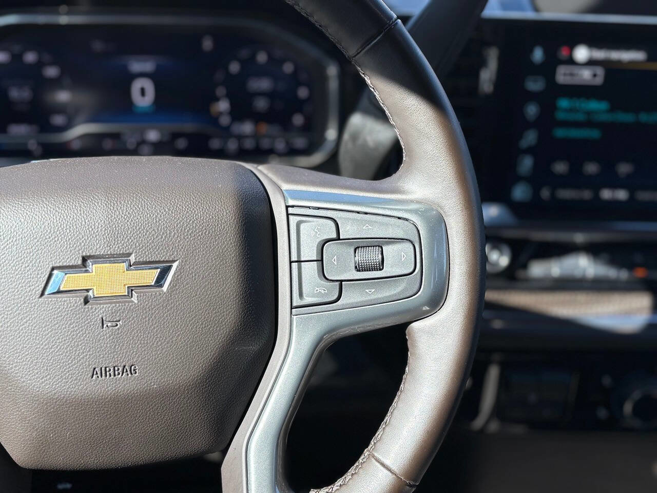 Used 2025 Chevrolet Silverado 1500 LT image 26