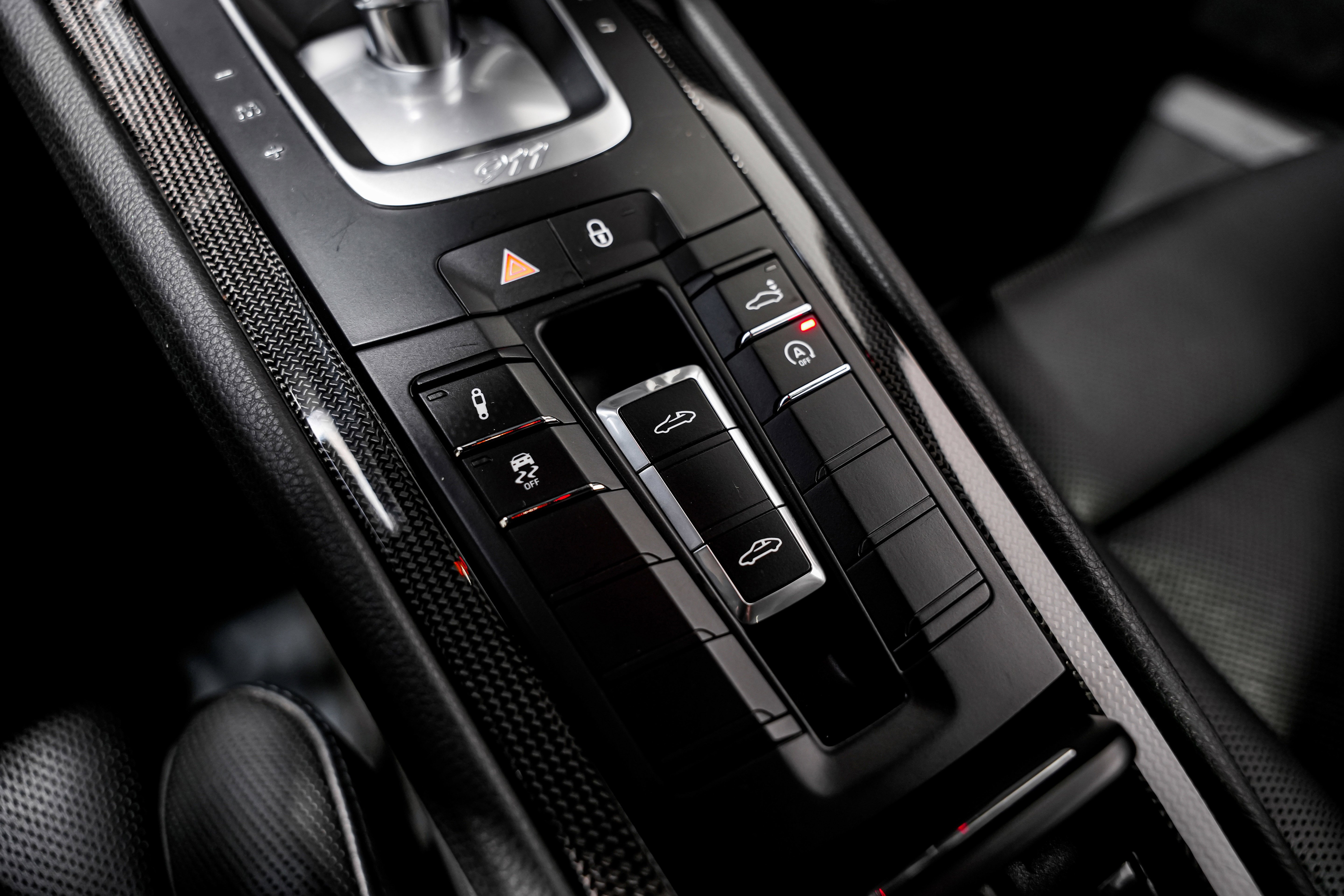 Used 2017 Porsche 911 Targa 4S image 15