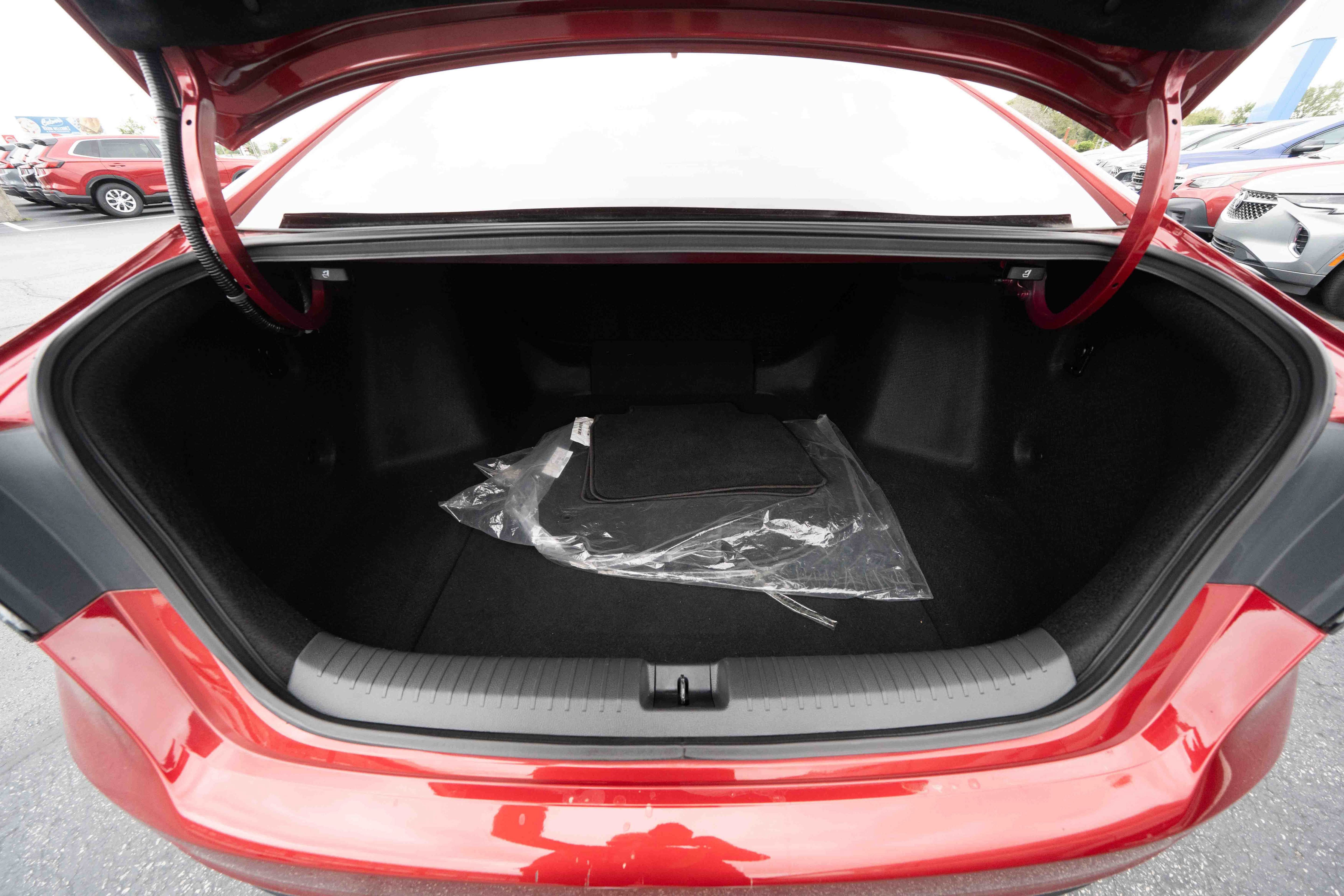 Used 2024 Honda Accord EX image 27