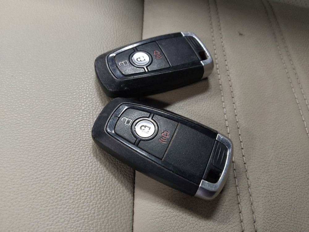 Used 2020 Ford EcoSport Titanium image 32