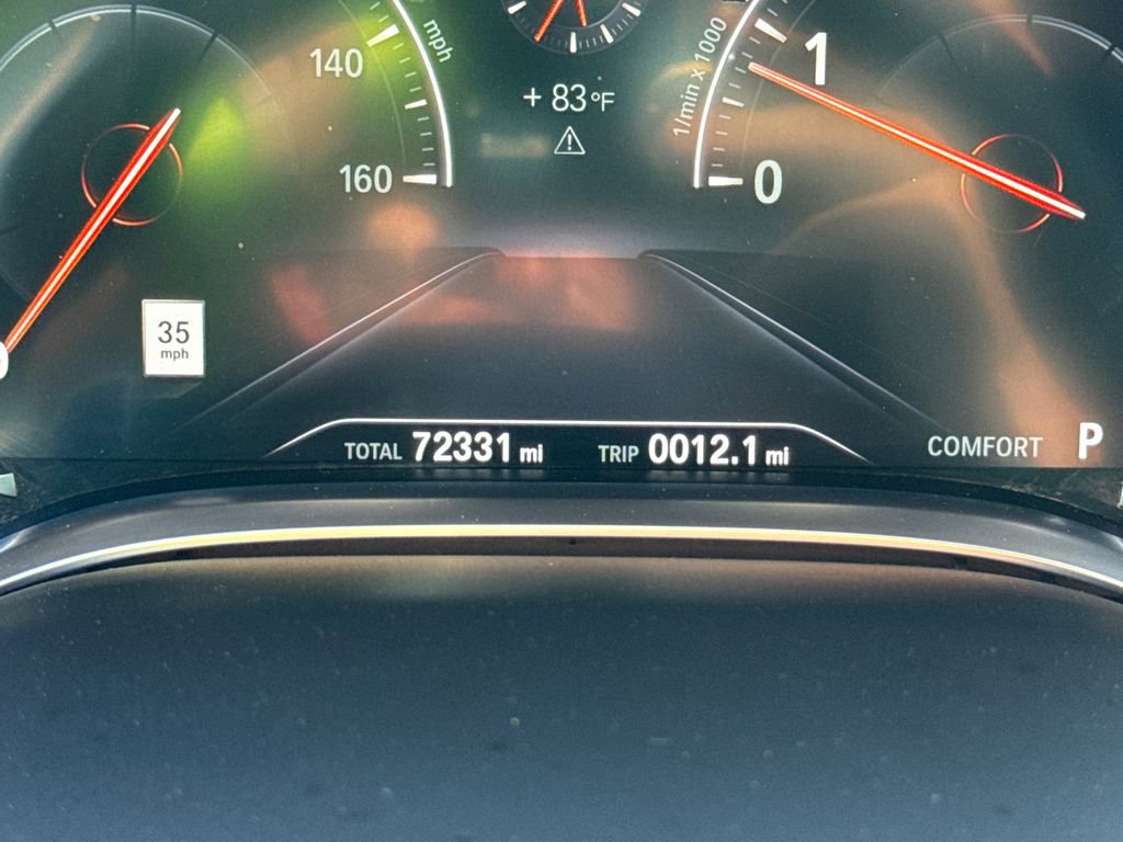 Used 2018 BMW 750i image 28