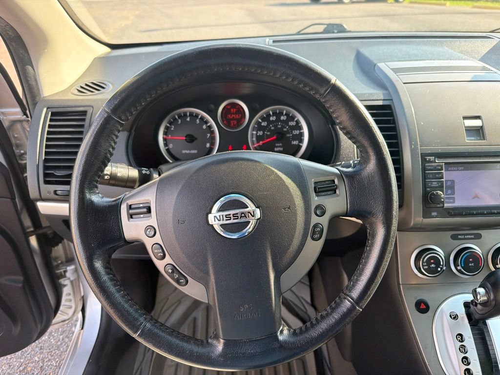 Used 2012 Nissan Sentra 2.0 SR w/ Special Edition Pkg FWD image 12