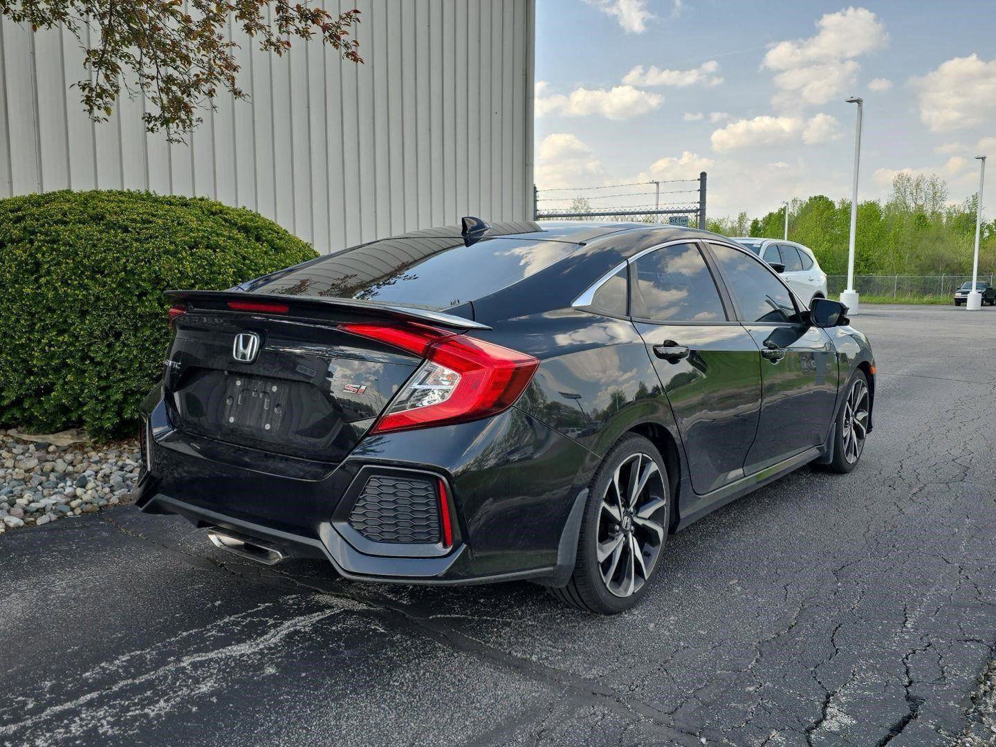 Used 2018 Honda Civic Si image 8