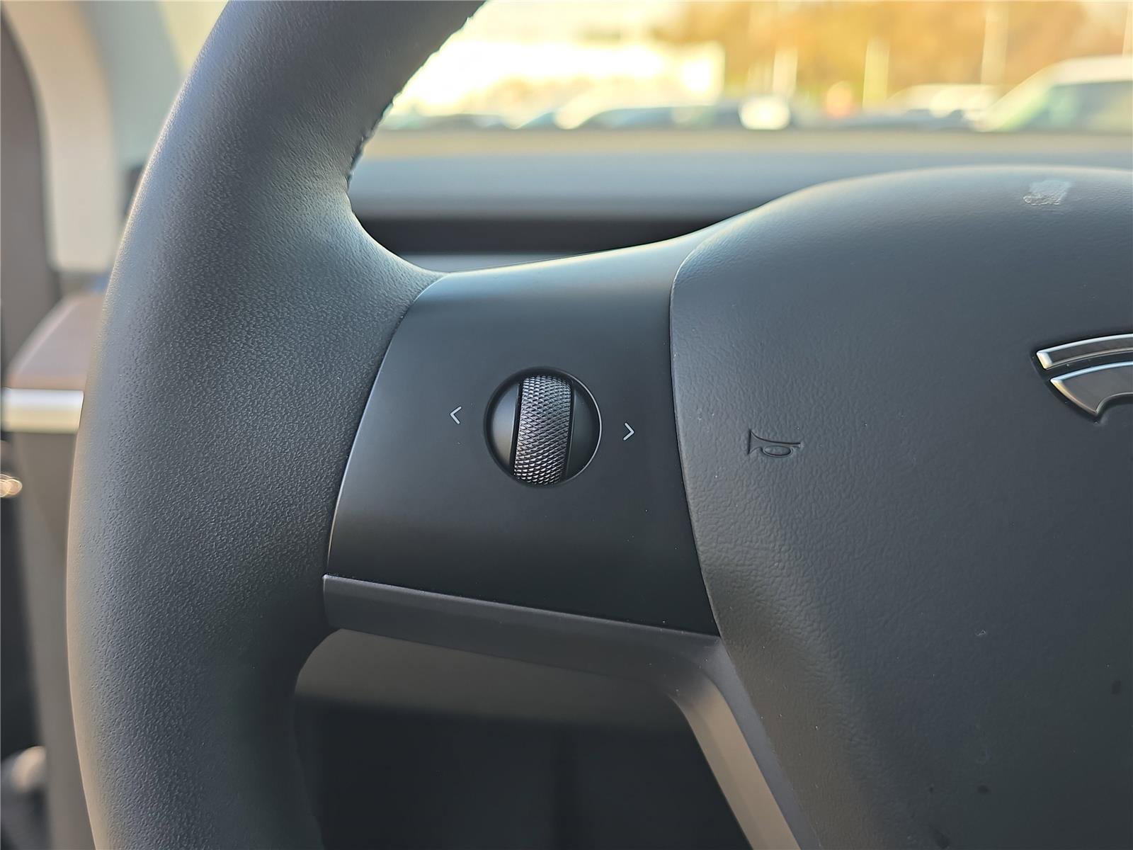 Used 2024 Tesla Model Y Long Range image 24