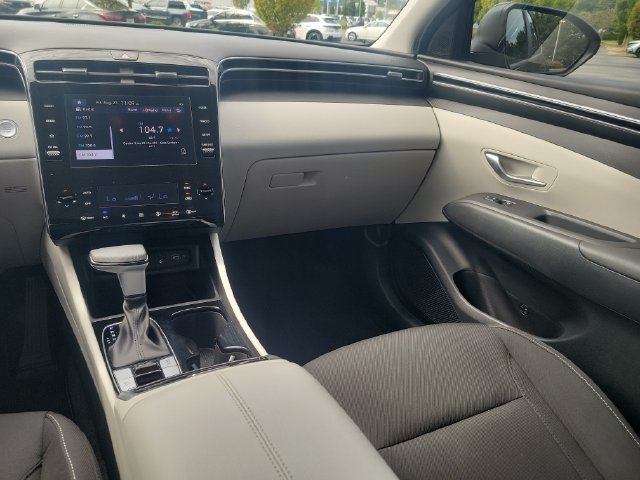 Used 2024 Hyundai Tucson SEL FWD image 11