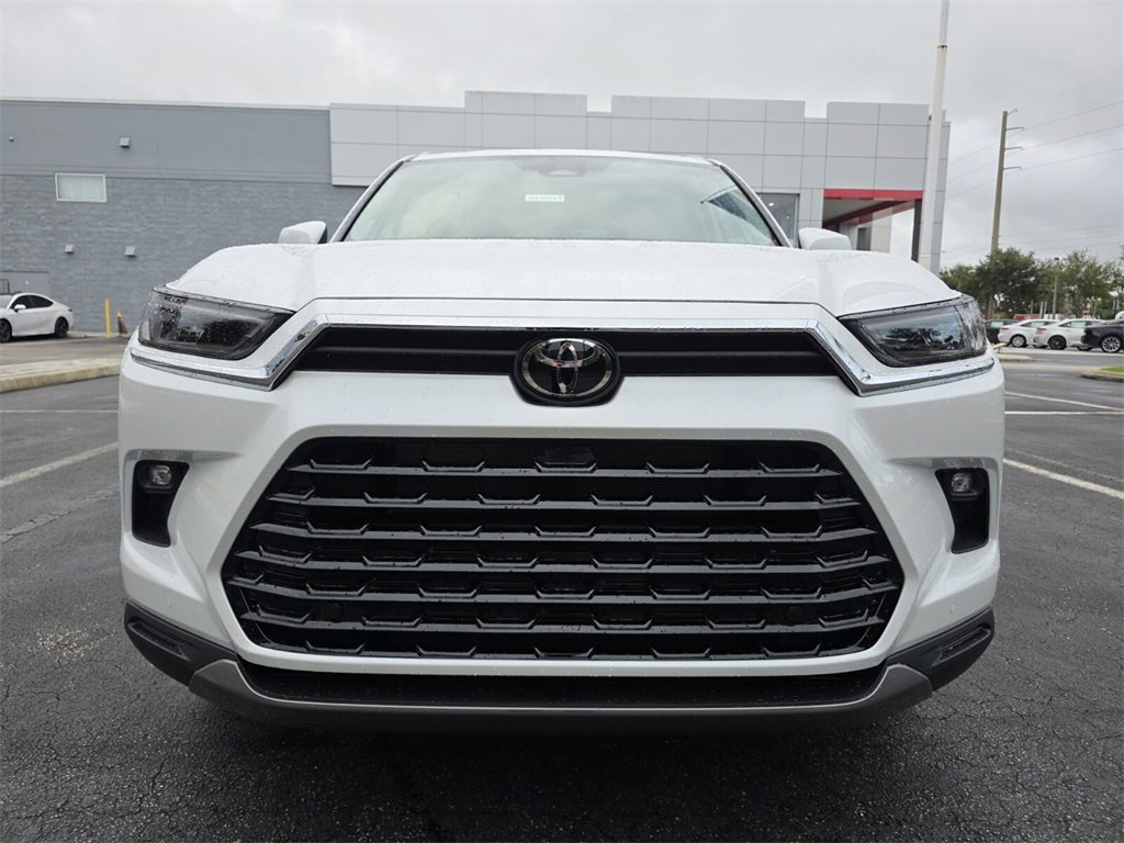 New 2026 Toyota Grand Highlander Limited image 2