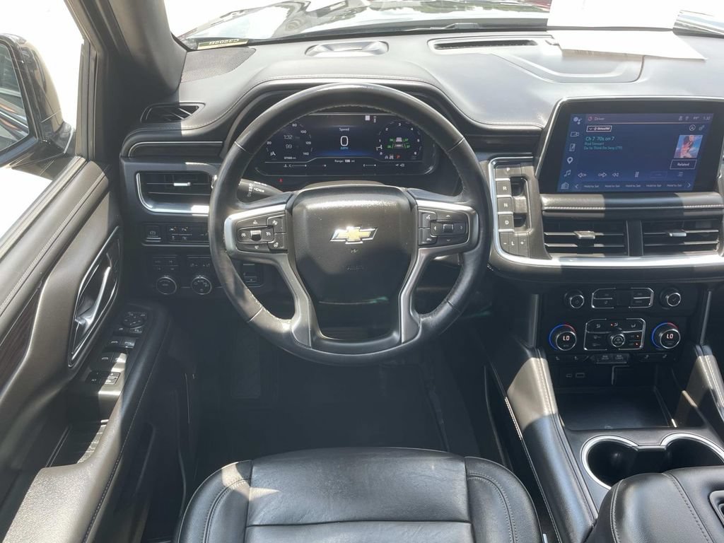Certified 2022 Chevrolet Tahoe LT w/ Luxury Package AWD/4WD image 13