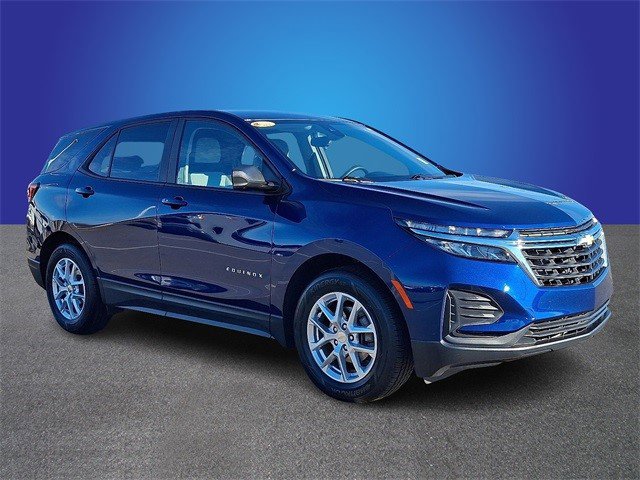Certified 2022 Chevrolet Equinox LS w/ LS Convenience Package image 3