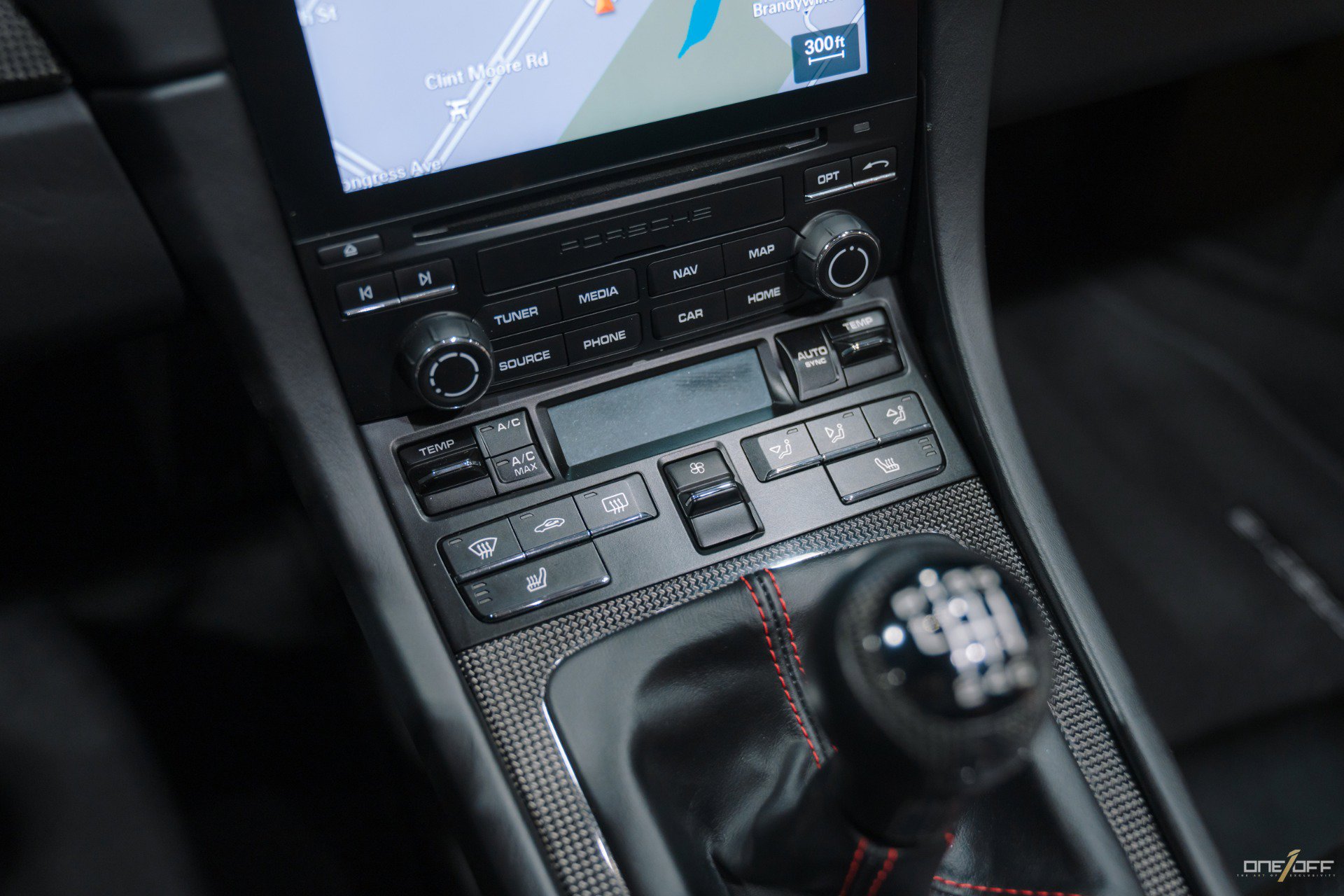 Used 2019 Porsche 911 Speedster RWD image 46