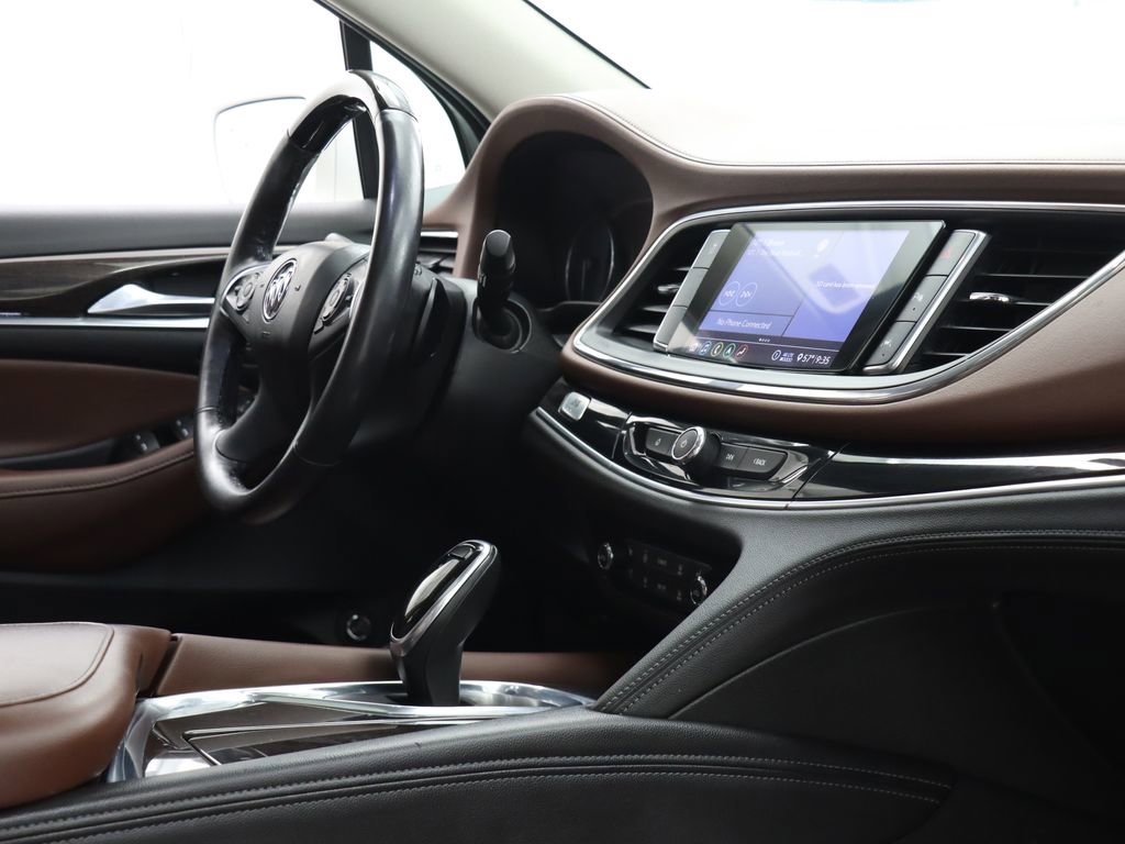 Used 2020 Buick Enclave Avenir image 30