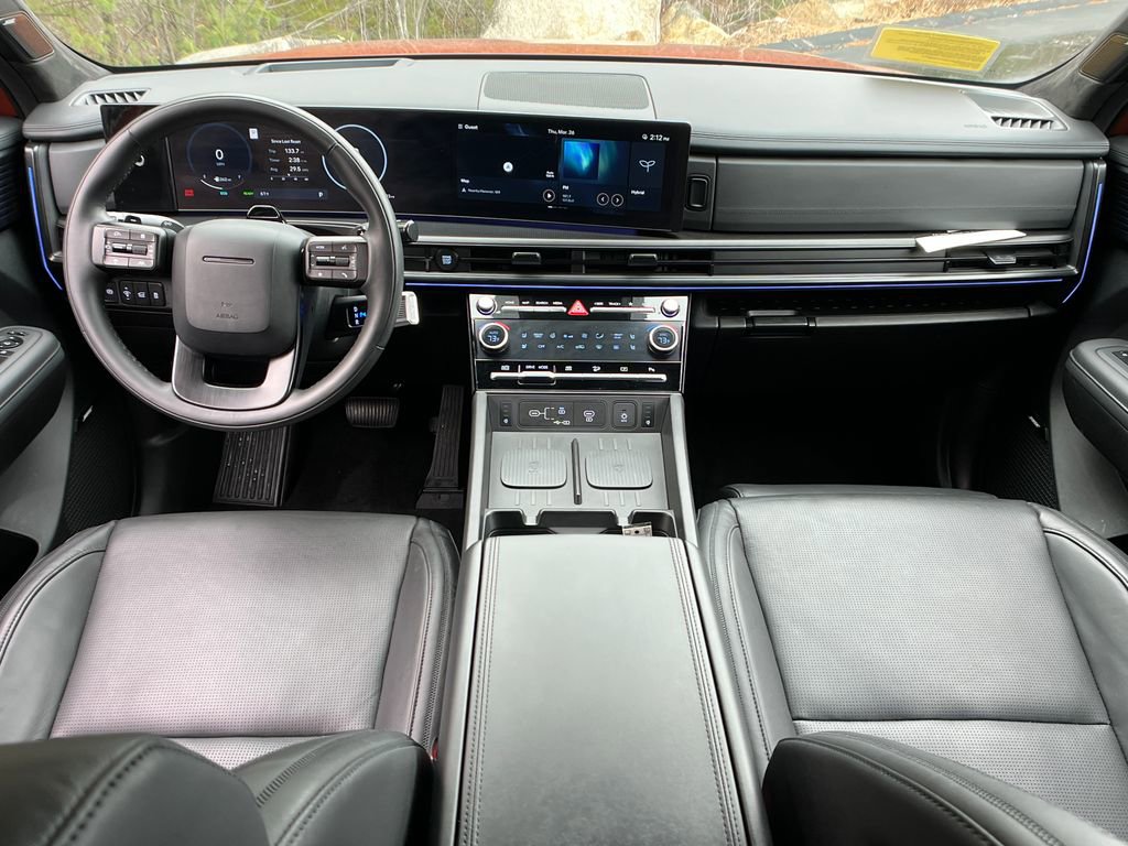 Used 2025 Hyundai Santa Fe Calligraphy image 13