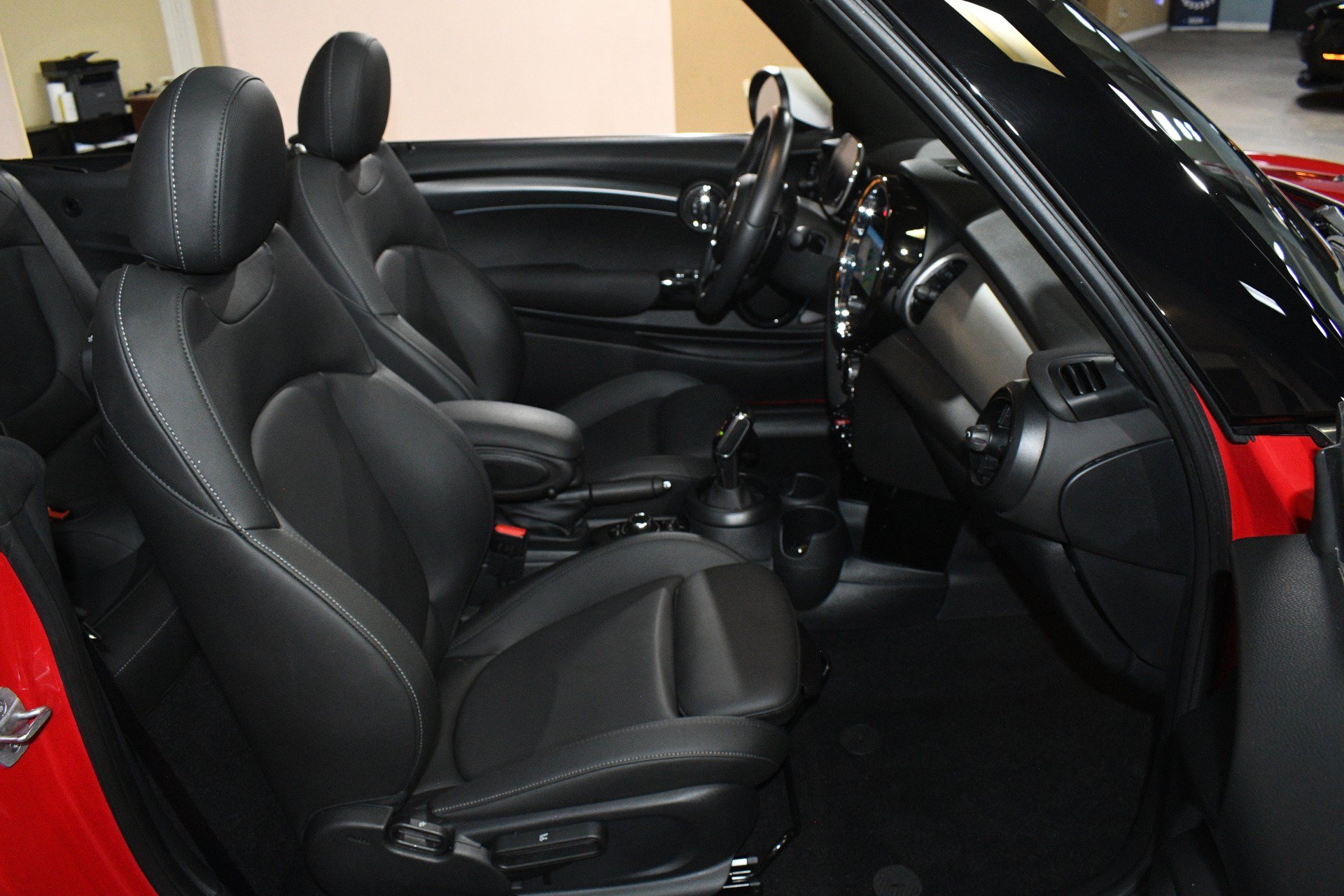 Used 2024 MINI Cooper S FWD image 50