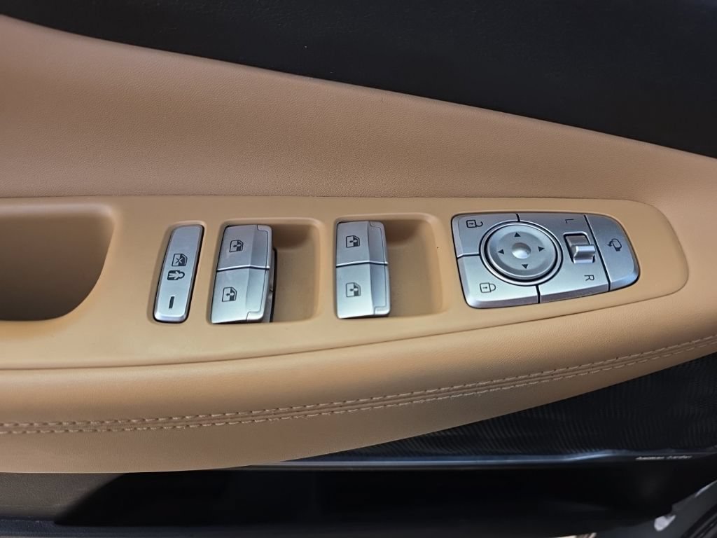 Used 2022 Hyundai Santa Fe Calligraphy AWD/4WD image 39