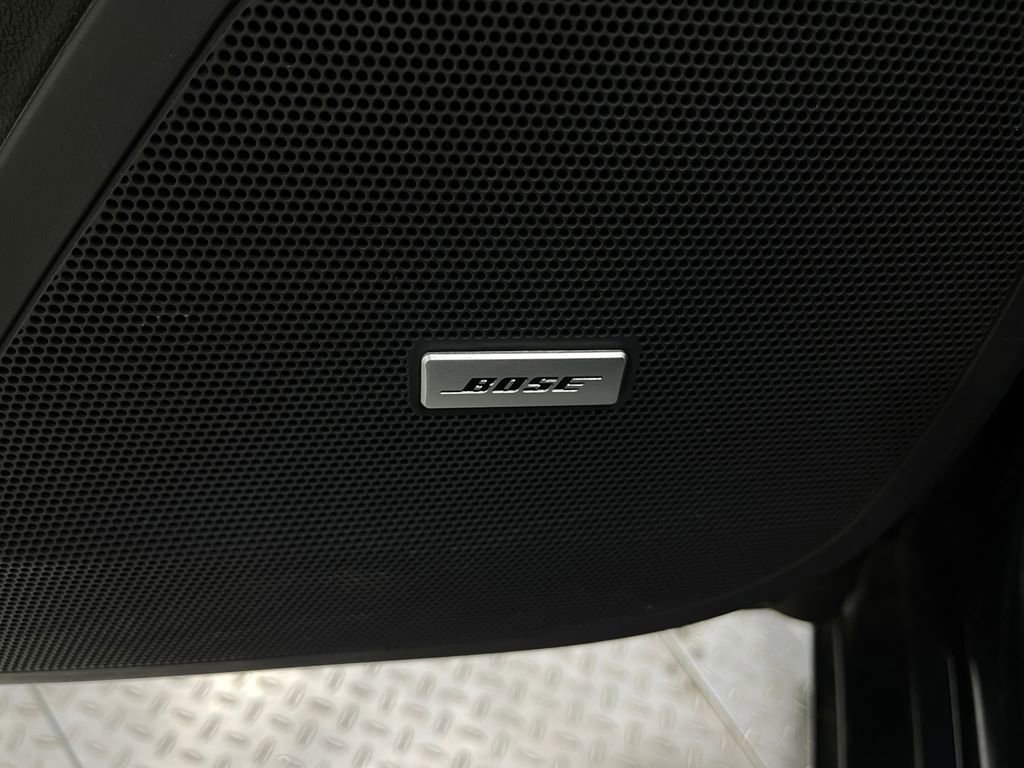 Used 2019 Cadillac XTS Luxury w/ Driver Awareness Package image 18