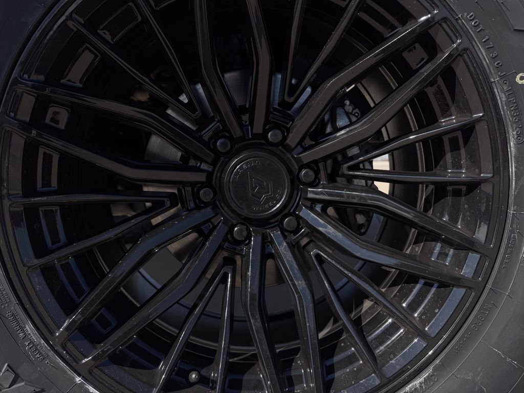 Used 2023 Toyota Tundra SR5 AWD/4WD image 9