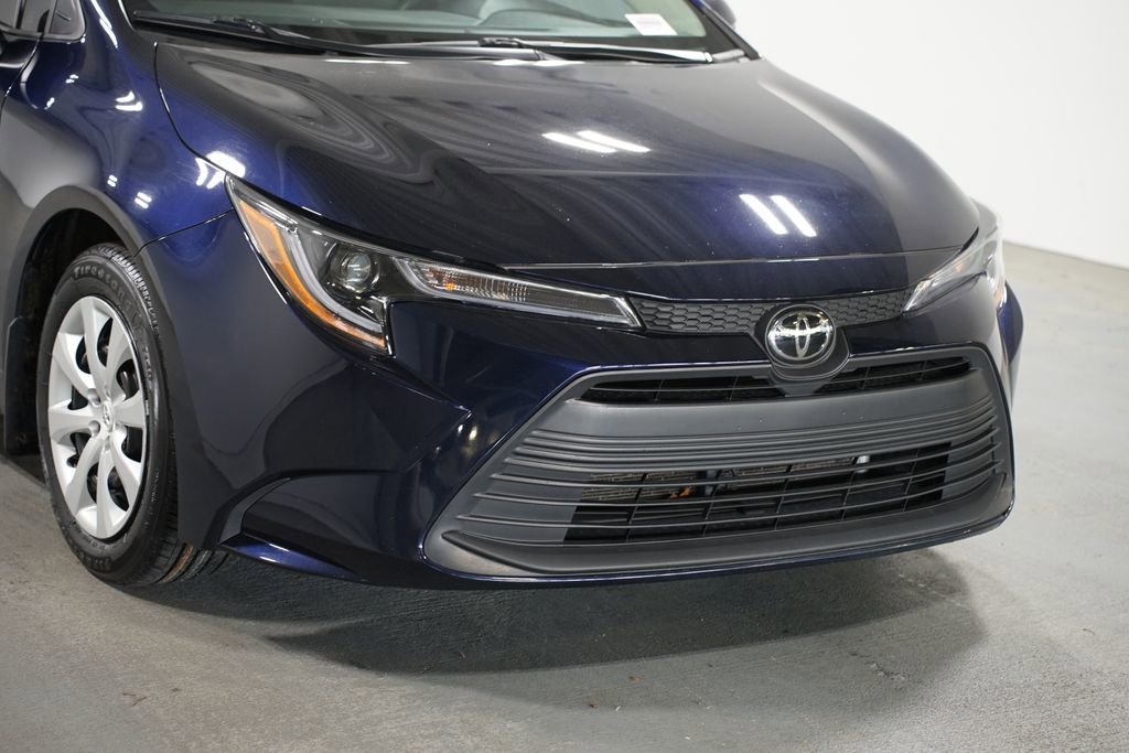 Certified 2025 Toyota Corolla LE image 4