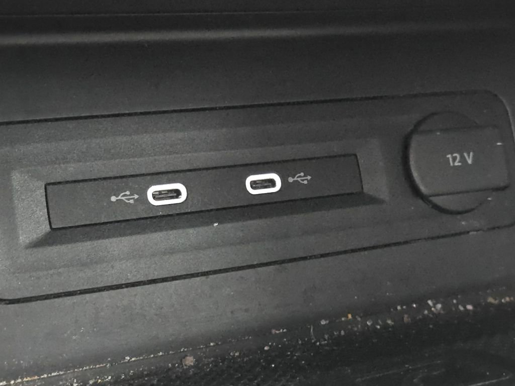 Used 2021 Volkswagen Atlas Cross Sport SEL Premium R-Line image 33