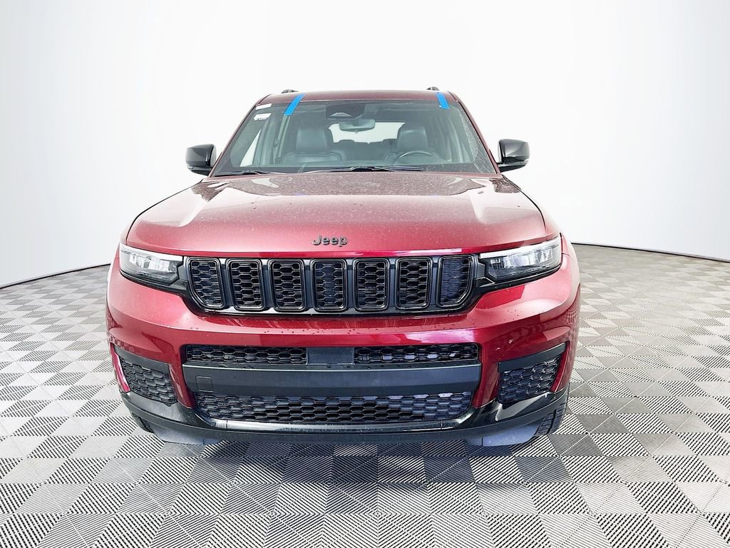 Certified 2022 Jeep Grand Cherokee L Laredo image 4