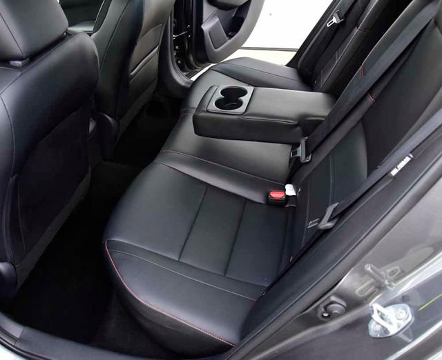 Used 2025 Nissan Sentra SR w/ SR Premium Package image 15