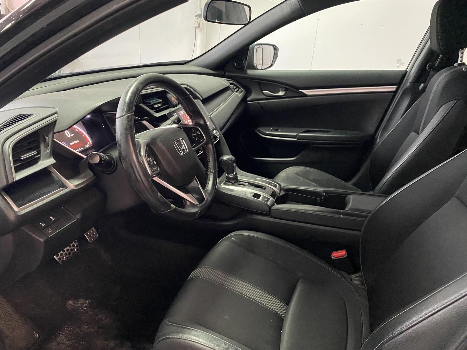 Used 2021 Honda Civic Sport image 17