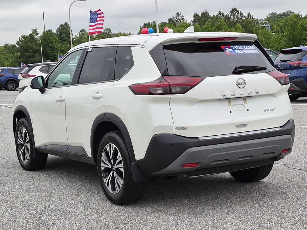 Used 2023 Nissan Rogue SV AWD/4WD image 4
