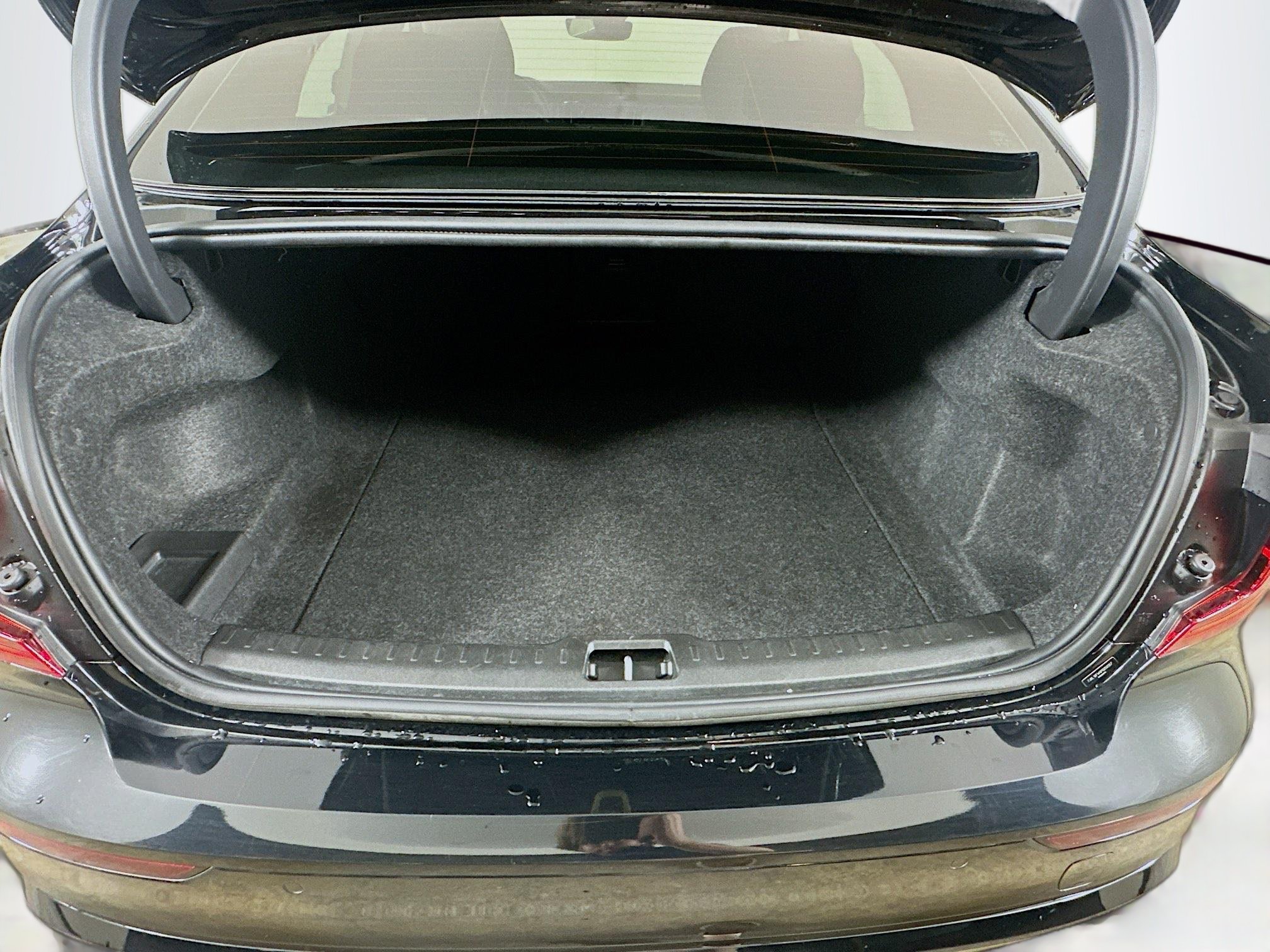 Used 2023 Volvo S60 B5 Plus FWD image 29