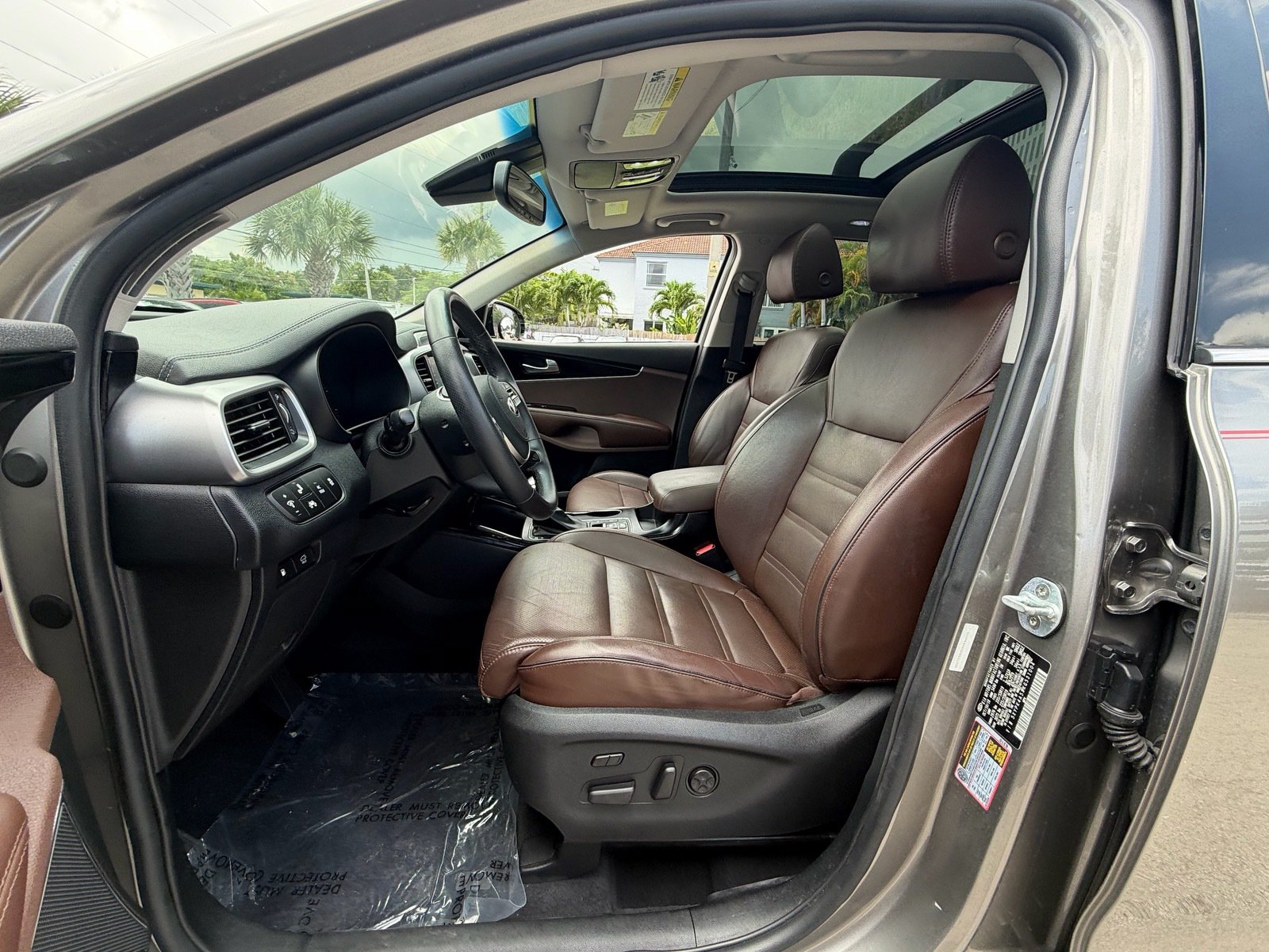 Used 2019 Kia Sorento SX w/ SX Touring Package FWD image 9