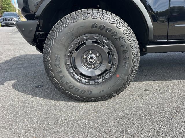 New 2025 Ford Bronco Badlands w/ Sasquatch Package AWD/4WD image 13