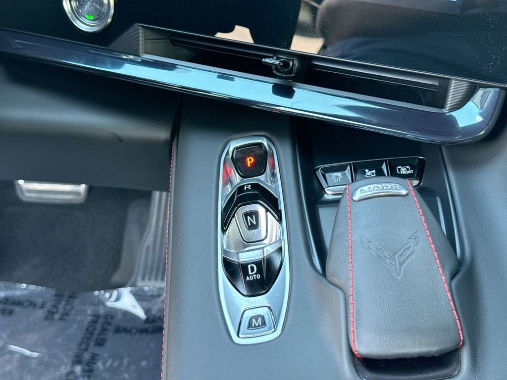 Used 2024 Chevrolet Corvette Z06 w/ Stealth Interior Trim Package RWD image 23