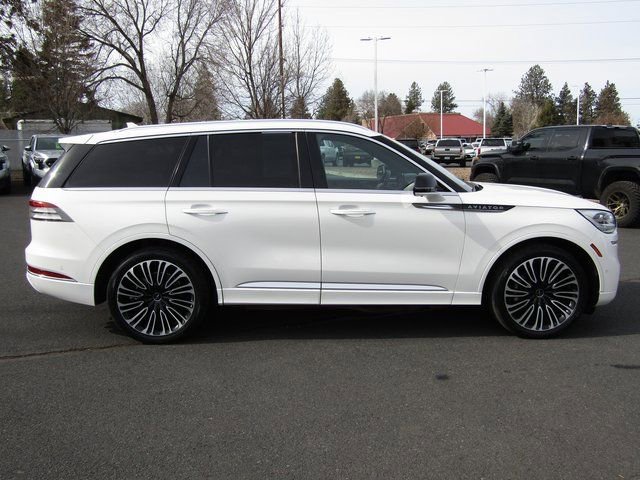 Used 2023 Lincoln Aviator Black Label w/ Dynamic Handling Package image 6