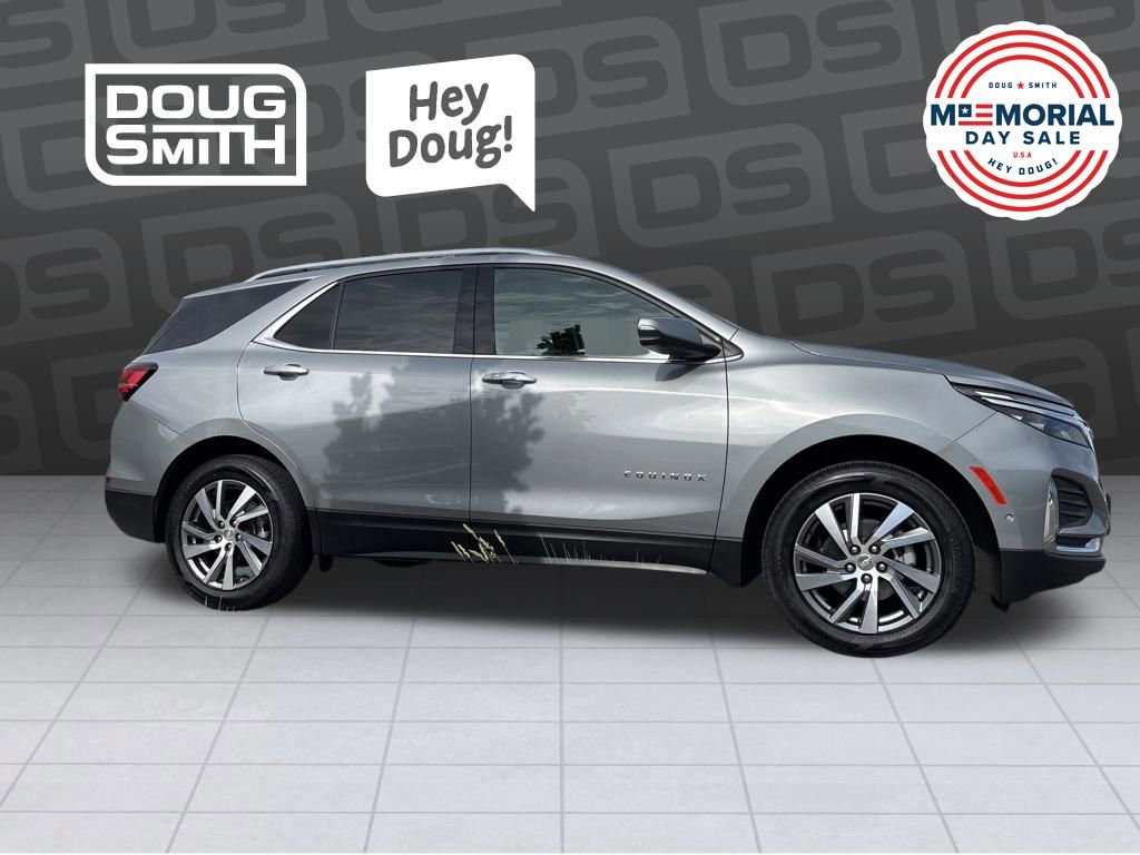 Used 2024 Chevrolet Equinox Premier AWD/4WD image 3