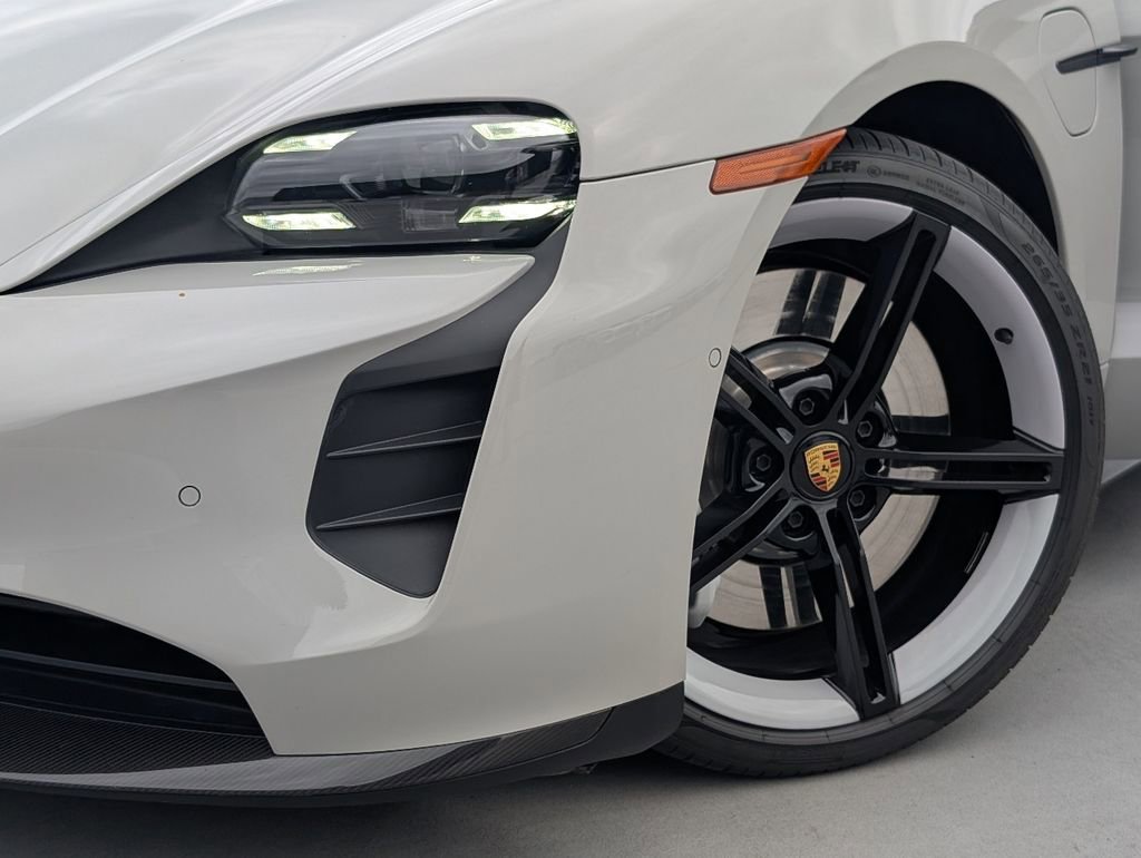 Certified 2023 Porsche Taycan GTS AWD/4WD image 10