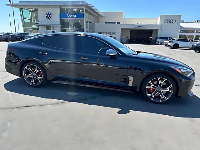 Used 2020 Kia Stinger GT AWD/4WD image 2