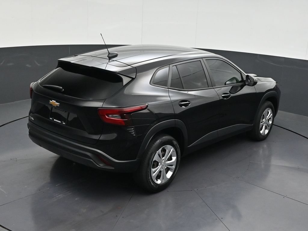 Used 2024 Chevrolet Trax LS FWD image 22