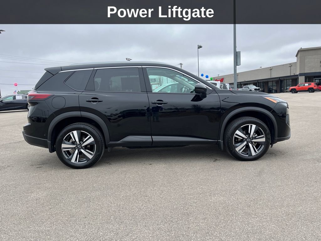 Used 2024 Nissan Rogue SL w/ SL Premium Package image 15