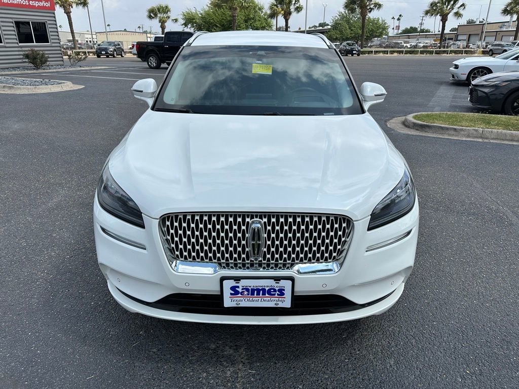 Used 2022 Lincoln Corsair Reserve w/ Luxury Package FWD image 9