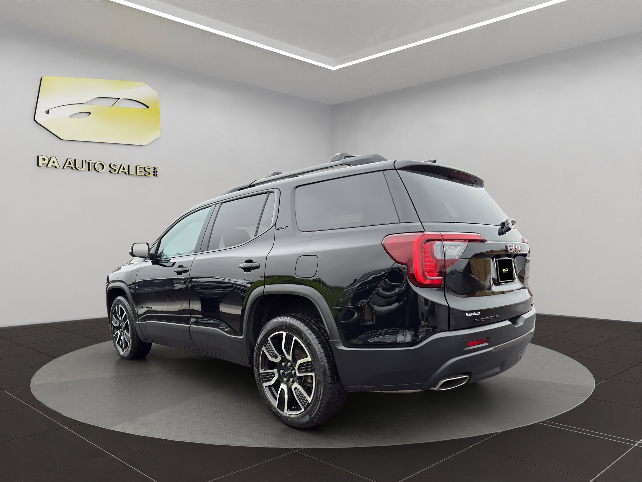 Used 2021 GMC Acadia SLT w/ Elevation Edition image 5