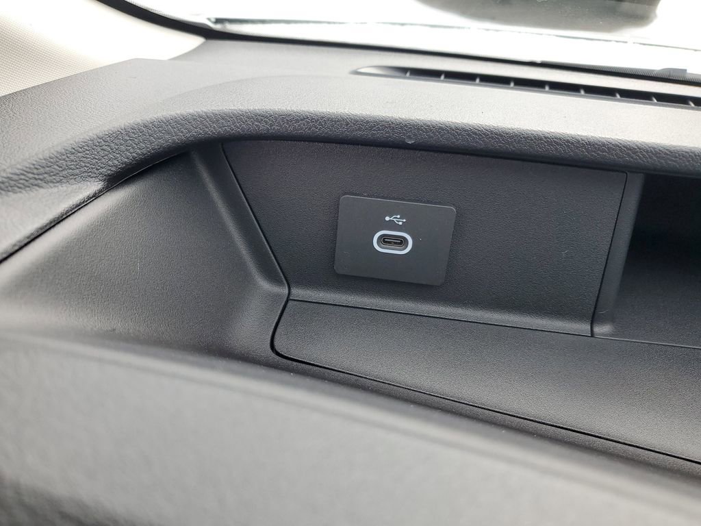 New 2026 Ford Transit 250 148 Medium Roof image 13