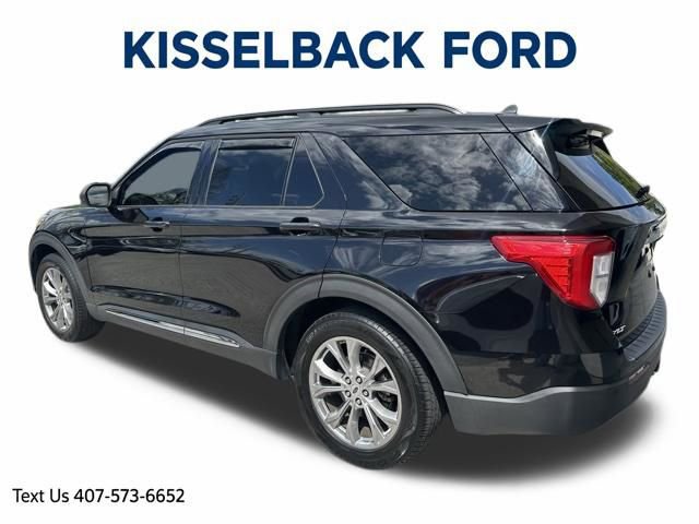Used 2022 Ford Explorer XLT w/ Equipment Group 202A image 6
