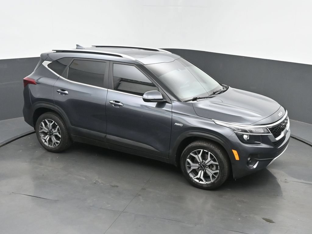 Used 2023 Kia Seltos EX AWD/4WD image 42