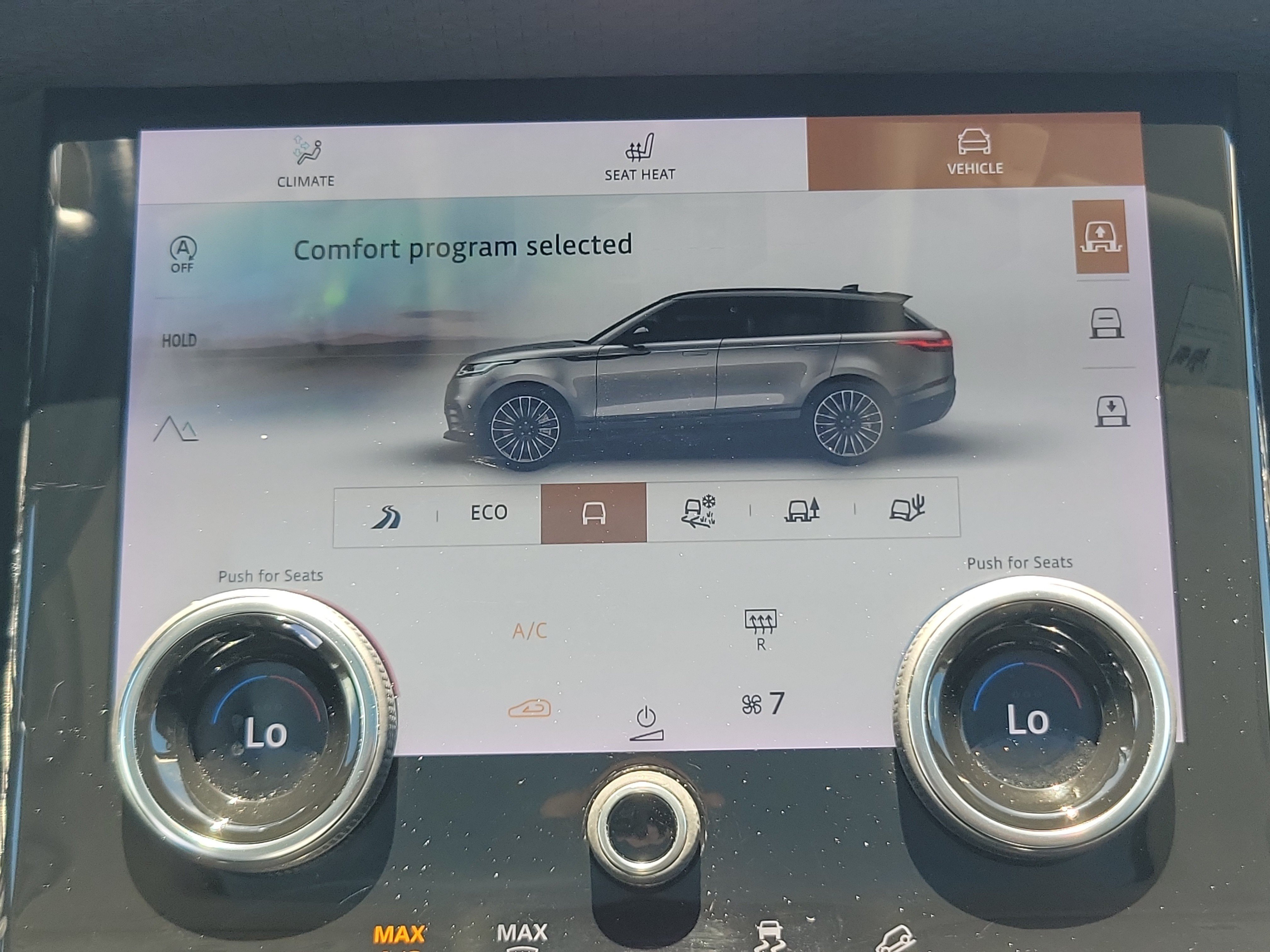 Used 2021 Land Rover Range Rover Velar S AWD/4WD image 20