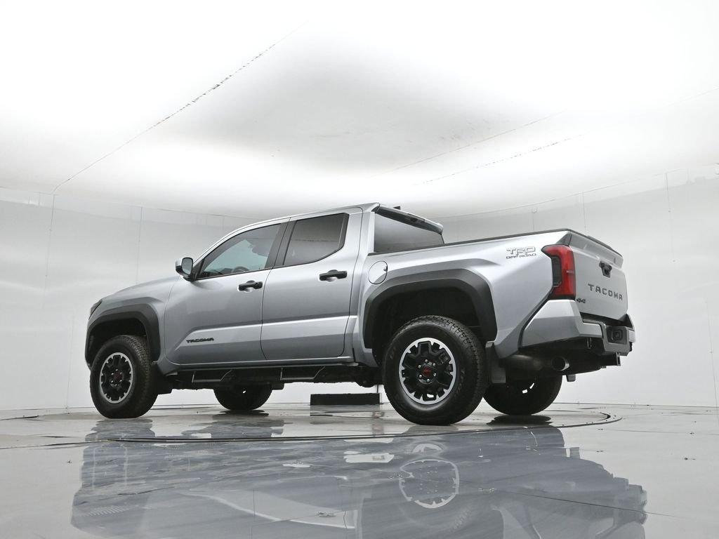Used 2025 Toyota Tacoma TRD Off-Road image 52