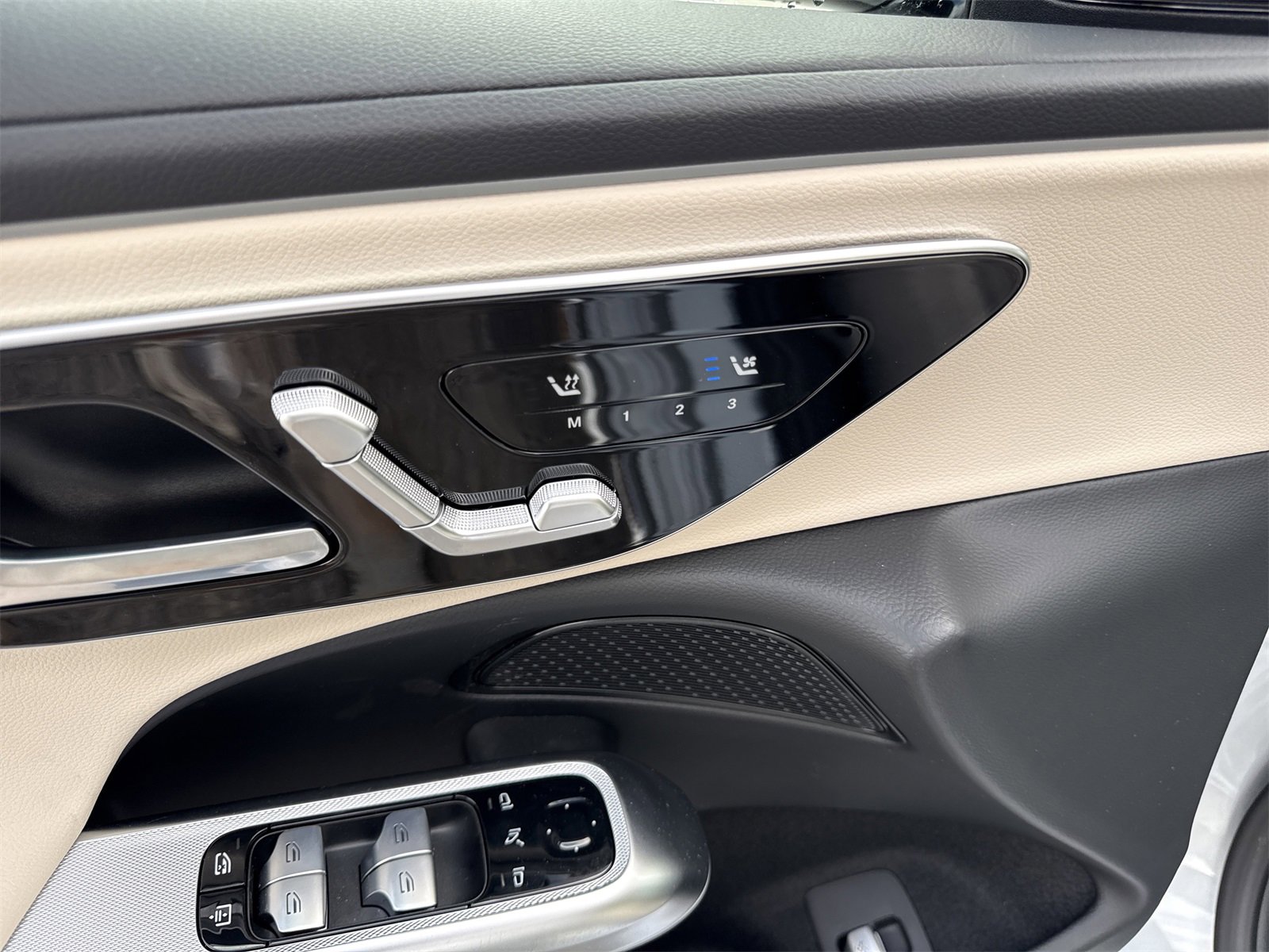 New 2026 Mercedes-Benz E 350 Sedan image 11