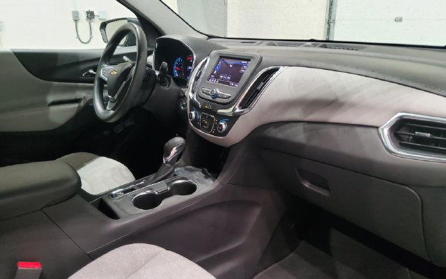 Used 2023 Chevrolet Equinox LS FWD image 20