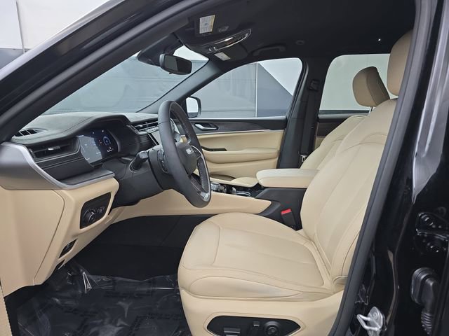 Used 2023 Jeep Grand Cherokee L Limited AWD/4WD image 23