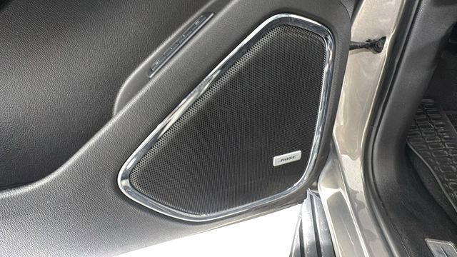 Used 2019 Chevrolet Suburban Premier image 23