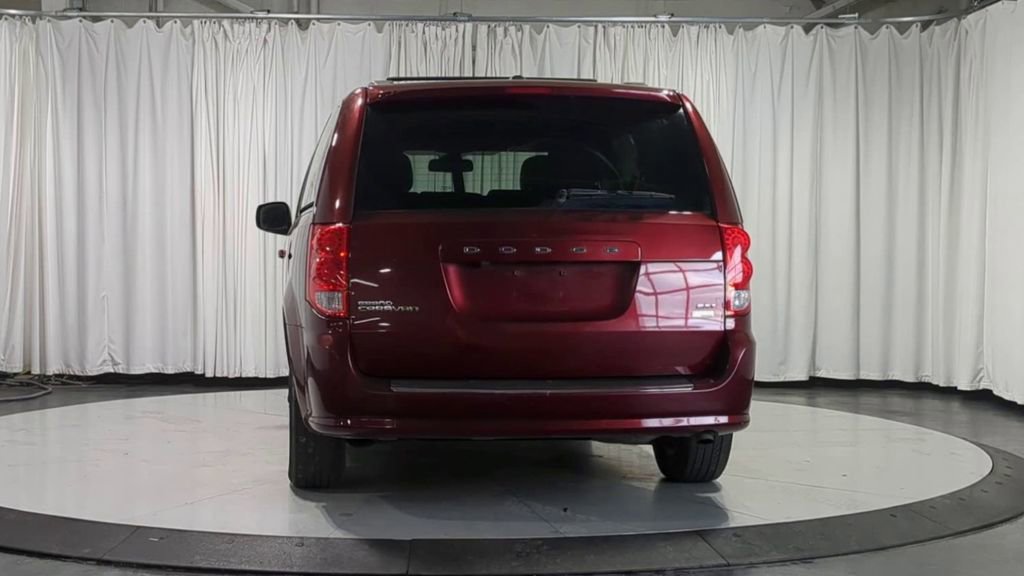 Used 2019 Dodge Grand Caravan SXT FWD image 9