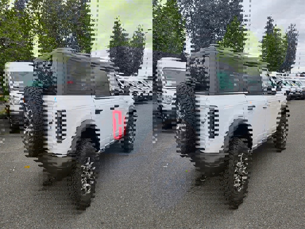 New 2025 Ford Bronco Badlands image 5