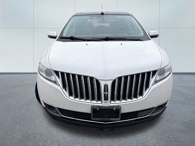 Used 2014 Lincoln MKX AWD w/ Equipment Group 101A image 6